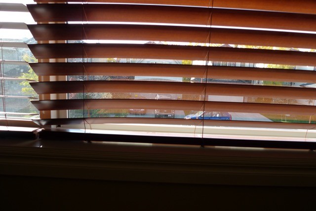 Blinds warping - Which one will warp? - Faux Wood vs Real Wood Blinds